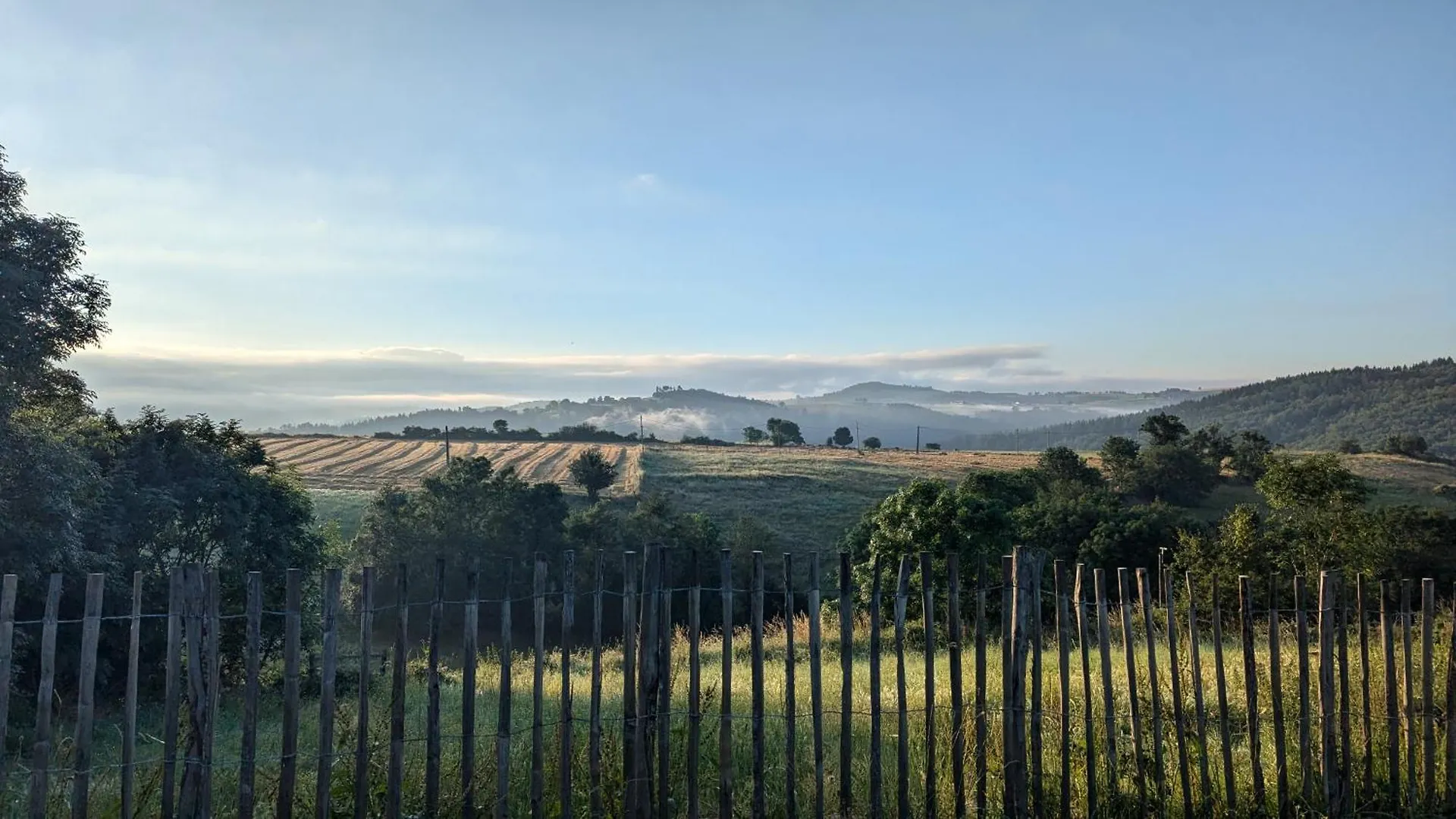 La Grange, Le Hameau Des Volcans - Deconnexion Face A La Vue Saint-Just-pres-Brioude Holiday home